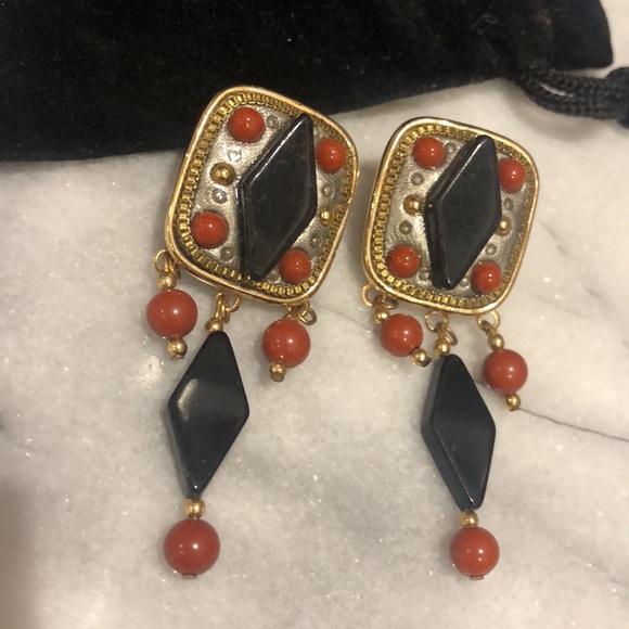Vintage Michael Golan Onyx & Carnelian Earrings,NWT-Boutuque - Picture 2 of 11